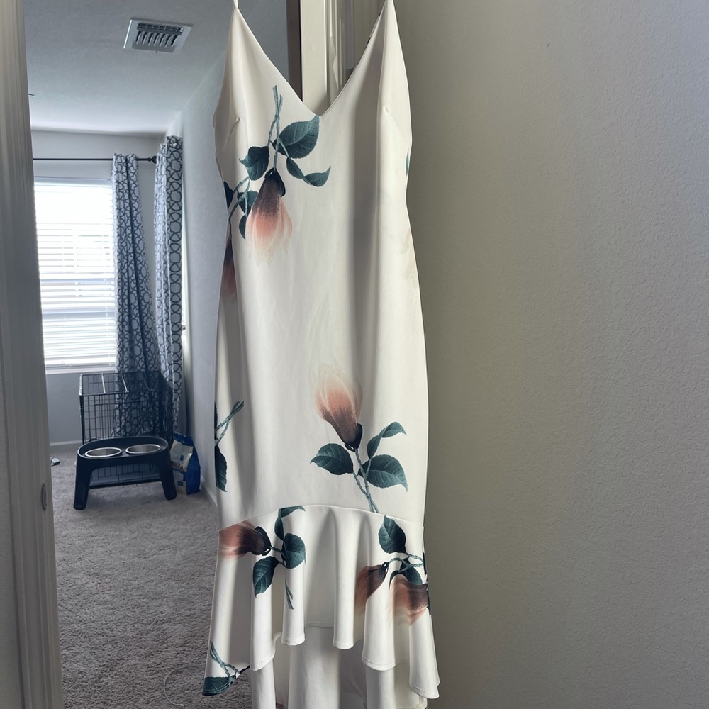 White flower dress